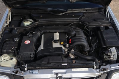 Lot 48 - 1995 Mercedes-Benz SL 320