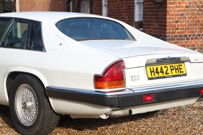 Lot 85 - 1990 Jaguar XJ-S 3.6