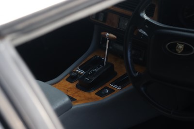 Lot 85 - 1990 Jaguar XJ-S 3.6