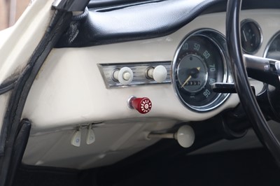 Lot 76 - 1966 Volkswagen Karmann Ghia