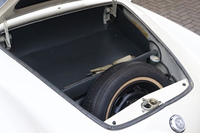 Lot 76 - 1966 Volkswagen Karmann Ghia