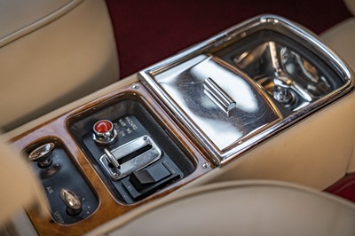 Lot 81 - 1971 Bentley Corniche Fixedhead Coupe