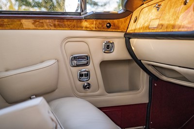 Lot 81 - 1971 Bentley Corniche Fixedhead Coupe