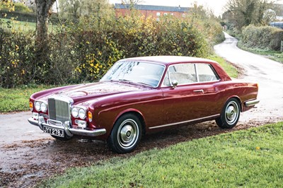 Lot 81 - 1971 Bentley Corniche Fixedhead Coupe