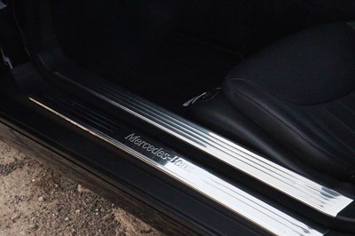 Lot 8 - 2009 Mercedes-Benz SL 350