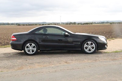 Lot 8 - 2009 Mercedes-Benz SL 350
