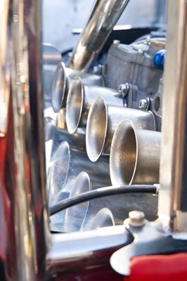 Lot 60 - 1965-Type Lola T70 MkII Spyder