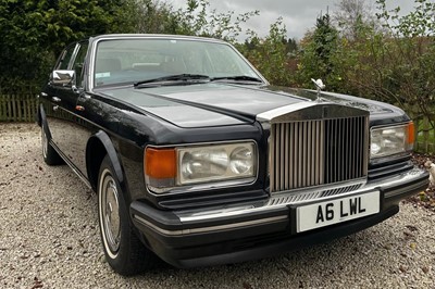 Lot 1990 Rolls-Royce Silver Spirit II