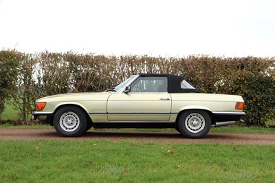 Lot 24 - 1981 Mercedes-Benz 380 SL