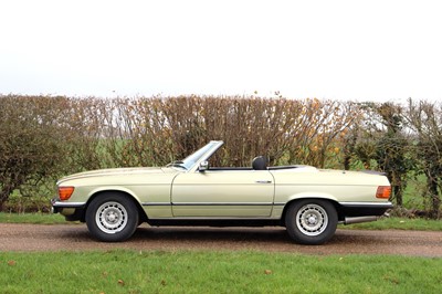 Lot 24 - 1981 Mercedes-Benz 380 SL