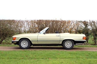 Lot 24 - 1981 Mercedes-Benz 380 SL
