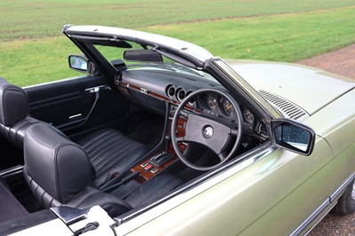 Lot 24 - 1981 Mercedes-Benz 380 SL