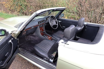 Lot 24 - 1981 Mercedes-Benz 380 SL