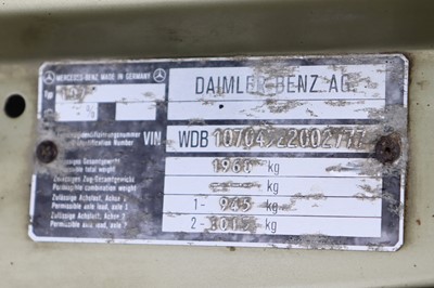 Lot 24 - 1981 Mercedes-Benz 380 SL