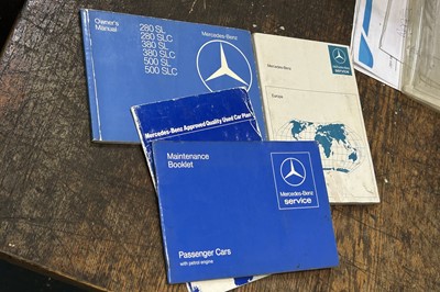 Lot 24 - 1981 Mercedes-Benz 380 SL