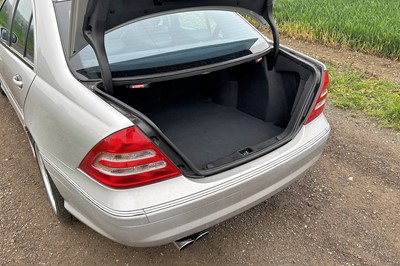 Lot 34 - 2002 Mercedes-Benz C32 AMG