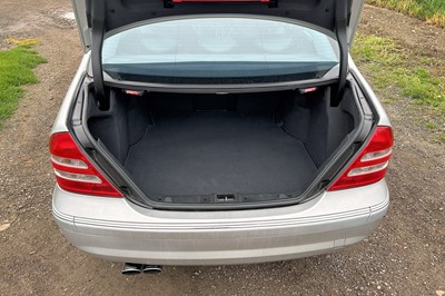 Lot 34 - 2002 Mercedes-Benz C32 AMG