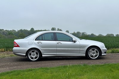 Lot 34 - 2002 Mercedes-Benz C32 AMG