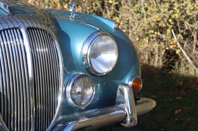 Lot 29 - 1967 Daimler V8 250