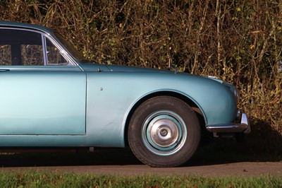 Lot 29 - 1967 Daimler V8 250