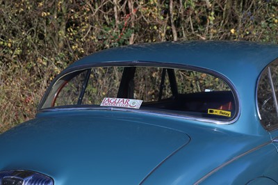 Lot 29 - 1967 Daimler V8 250