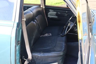 Lot 29 - 1967 Daimler V8 250