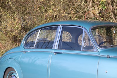 Lot 29 - 1967 Daimler V8 250