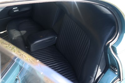 Lot 29 - 1967 Daimler V8 250