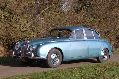 Lot 29 - 1967 Daimler V8 250