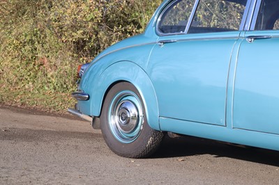 Lot 29 - 1967 Daimler V8 250