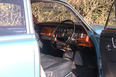Lot 29 - 1967 Daimler V8 250
