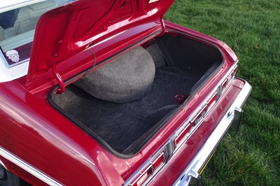 Lot 102 - 1976 Ford Elite