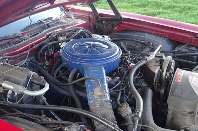 Lot 102 - 1976 Ford Elite