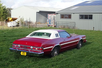 Lot 102 - 1976 Ford Elite