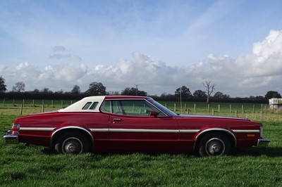 Lot 102 - 1976 Ford Elite