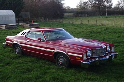 Lot 102 - 1976 Ford Elite