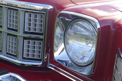 Lot 102 - 1976 Ford Elite