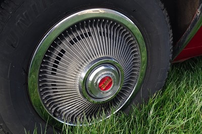 Lot 102 - 1976 Ford Elite