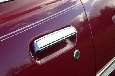 Lot 102 - 1976 Ford Elite