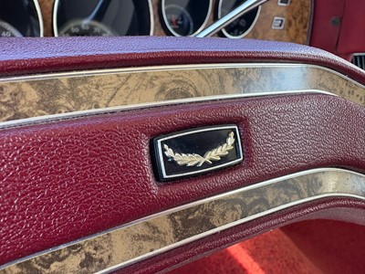 Lot 102 - 1976 Ford Elite