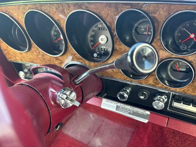 Lot 102 - 1976 Ford Elite