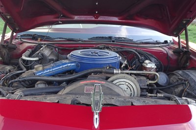 Lot 102 - 1976 Ford Elite