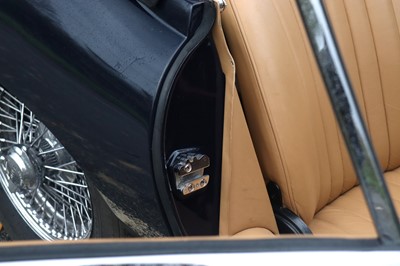 Lot 70 - 1970 Jaguar E-Type 4.2 Roadster