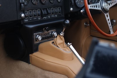 Lot 70 - 1970 Jaguar E-Type 4.2 Roadster