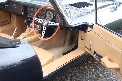 Lot 70 - 1970 Jaguar E-Type 4.2 Roadster