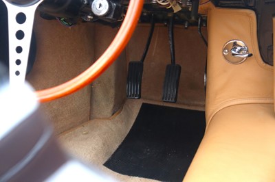 Lot 70 - 1970 Jaguar E-Type 4.2 Roadster