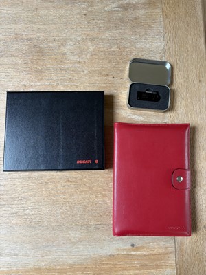 Lot 1999 Ducati 996 SPS/F