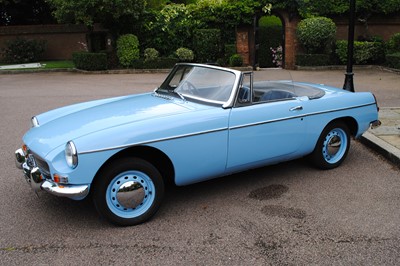 Lot 13 - 1965 MG B Roadster