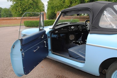 Lot 13 - 1965 MG B Roadster
