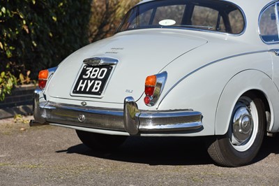 Lot 77 - 1960 Jaguar Mk. II 3.4 Saloon
